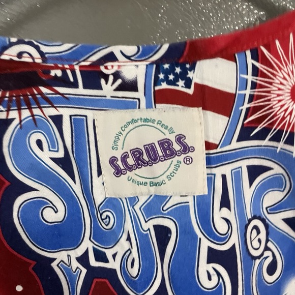 S.C.R.U.B.S. Women's Small Patriotic USA Red White Blue Scrub Top American - Picture 4 of 5